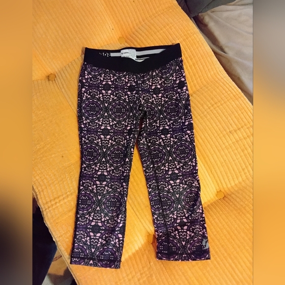 Soffe Black and Pink Leggings with Reflective Elements - Picture 1 of 3